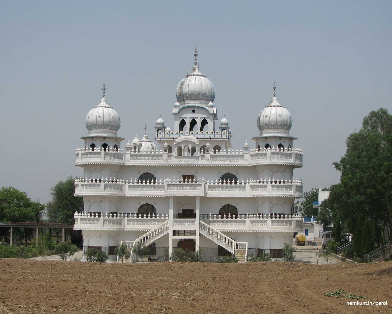 gurudwara shri hemkunt sahib management trust parol, near chandigarh