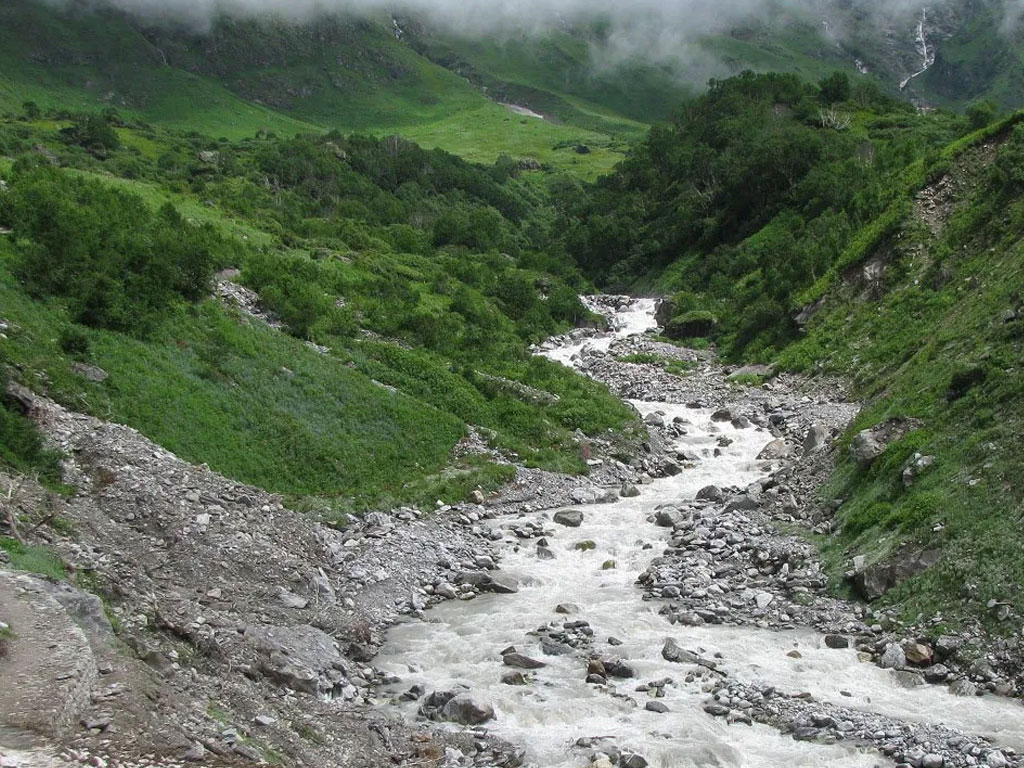 Reaching Valley of Flowers National Park